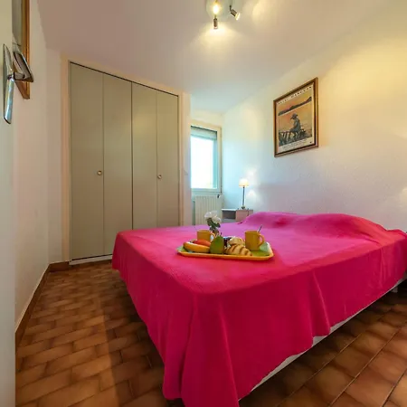 Les Regates By Interhome