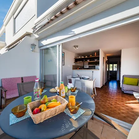 Les Regates By Interhome * Le Grau-du-Roi